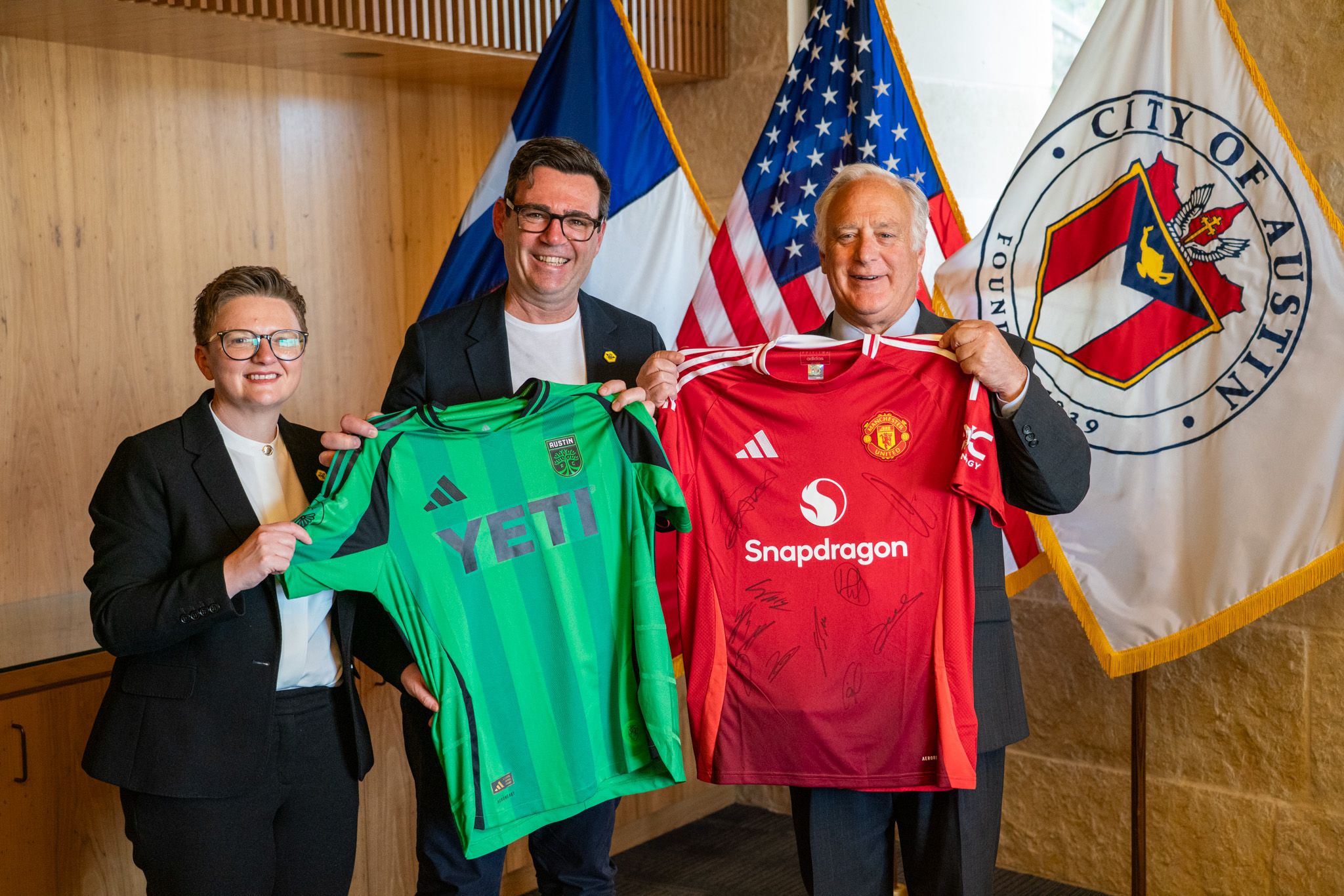 Cllr Bev Craig, Mayor Burnham and Mayor Watson